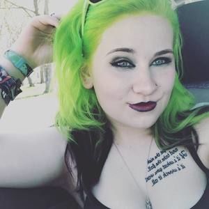 Meet your Posher, Savannah